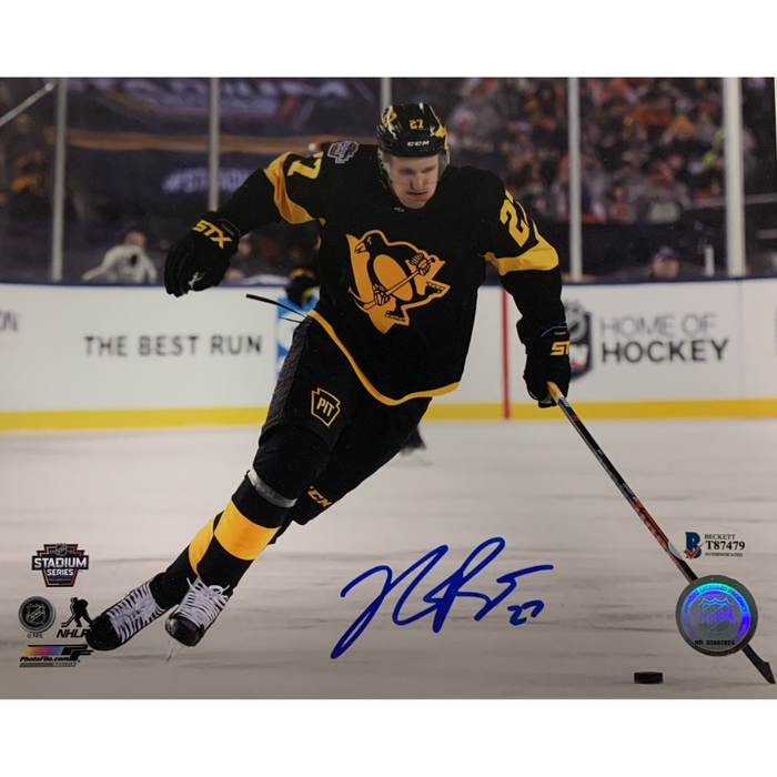 Nick Bjugstad Signed Penguins 8x10 Photo