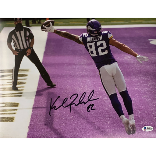 Kyle Rudolph Autographed One-Handed Catch 16x20 Photo