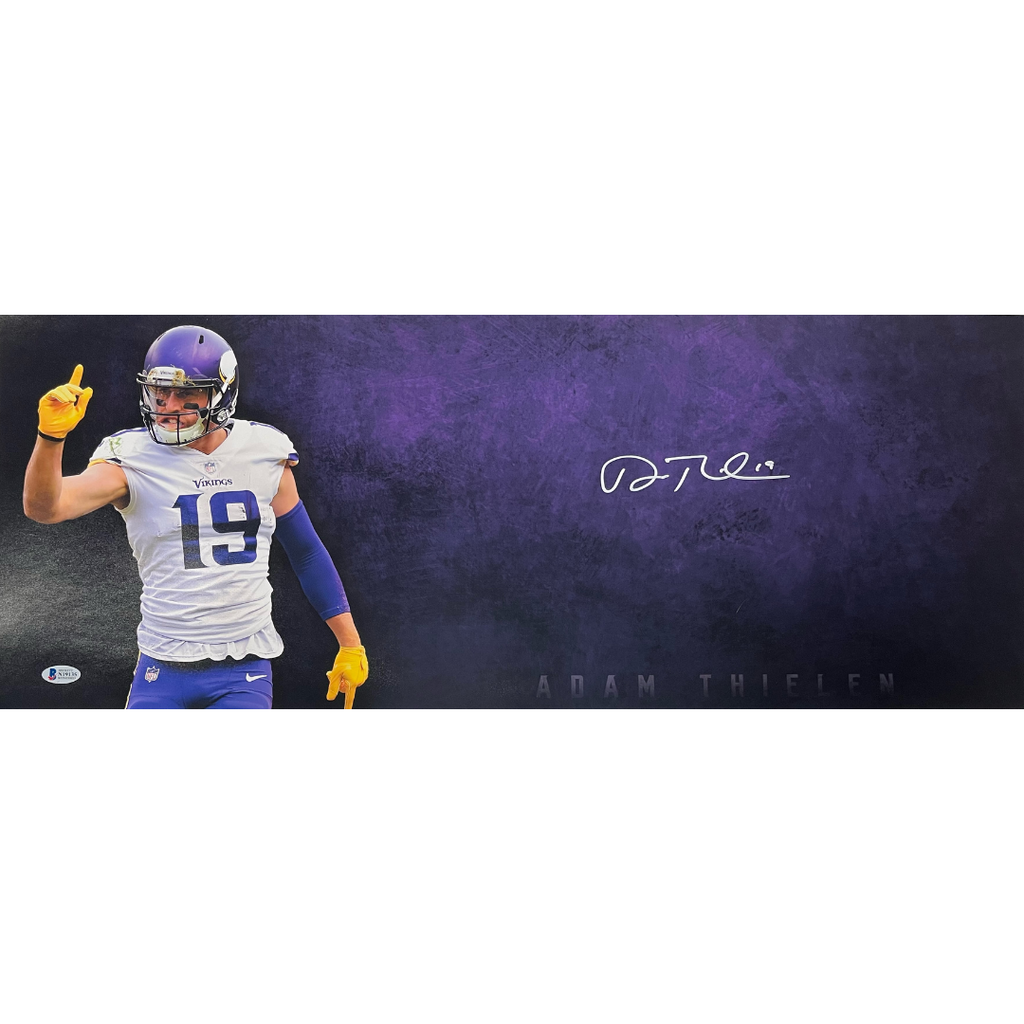 Adam Thielen Autographed College Catch Horizontal 16x20 Photo